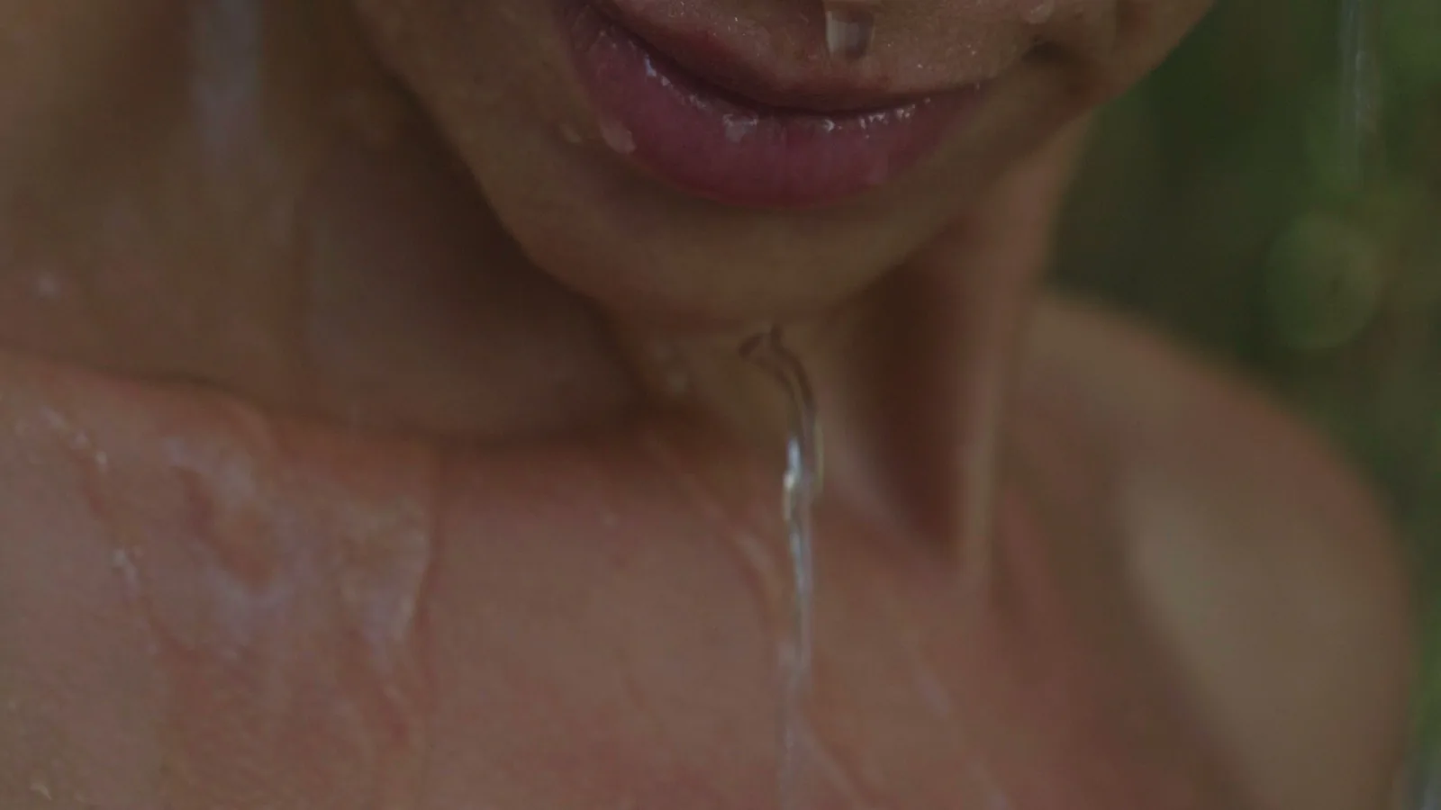 How To Choose A Simple Everyday Makeup Routine For Sensitive Skin cover image